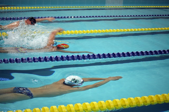 季后赛中不 季后赛中不